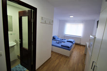 Load image into Gallery viewer, Cazare pentru firme 80lei/camera 40lei/persoana Bujac, Arad