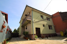 Load image into Gallery viewer, Casa/Vila in Gai