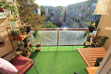 Load image into Gallery viewer, Apartament de vânzare 3 camere Arad, zona Aurel Vlaicu