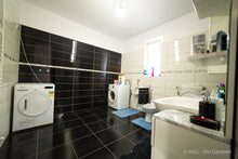 Load image into Gallery viewer, Vila cu piscina - Zimandcuz
