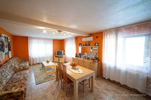 Load image into Gallery viewer, Vila in stil spaniol