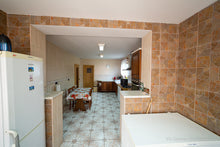 Load image into Gallery viewer, Vila in stil spaniol