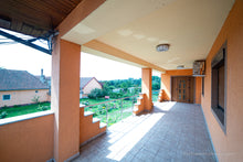 Load image into Gallery viewer, Vila in stil spaniol