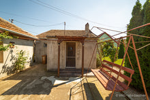 Load image into Gallery viewer, Casa in Arad - Poltur