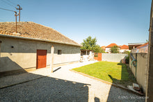 Load image into Gallery viewer, Casa in Arad - Poltur