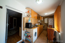 Load image into Gallery viewer, Casa in Arad - Poltur