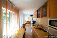Load image into Gallery viewer, Casa in Arad - Poltur