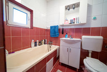 Load image into Gallery viewer, Casa in Arad - Poltur