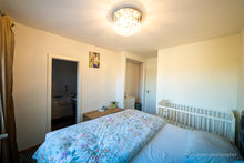 Load image into Gallery viewer, Casa/Vila de vânzare în Bujac