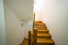 Load image into Gallery viewer, Casa/Vila de vânzare în Bujac
