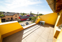 Load image into Gallery viewer, Casa/Vila de vânzare în Bujac