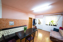 Load image into Gallery viewer, Casa in Bujac