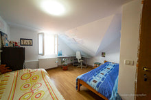 Load image into Gallery viewer, Casa in Bujac