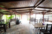 Load image into Gallery viewer, Casa Zimandcuz + Restaurant/local cu terasa de vânzare!!!