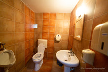 Load image into Gallery viewer, Casa Zimandcuz + Restaurant/local cu terasa de vânzare!!!