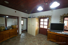 Load image into Gallery viewer, Casa Zimandcuz + Restaurant/local cu terasa de vânzare!!!